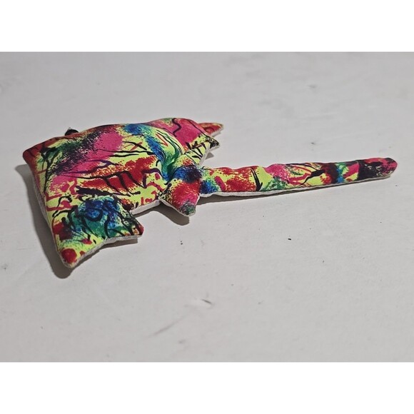 Vintage 1990s Sand Filled Animal Sting Ray Tie Dye Unique - Picture 4 of 13